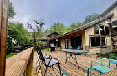 10 Outdoor deck